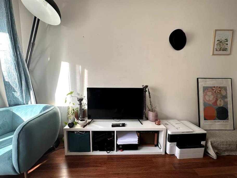 Appartement Lumineux Avec Balcon Levallois-Perret Kültér fotó