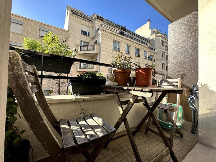 Appartement Lumineux Avec Balcon Levallois-Perret Kültér fotó